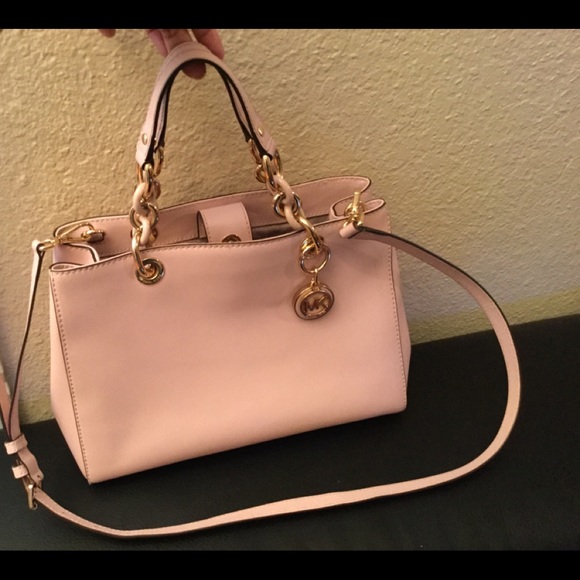 Michael Kors bag - Picture 6 of 8